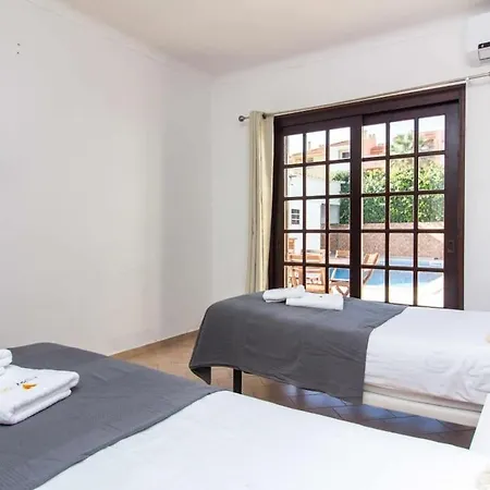 Villa Dogueno- Privat Pool & Privacy & Albufeira Center Esterno foto
