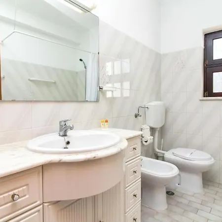 Villa Dogueno- Privat Pool & Privacy & Albufeira Center Esterno foto