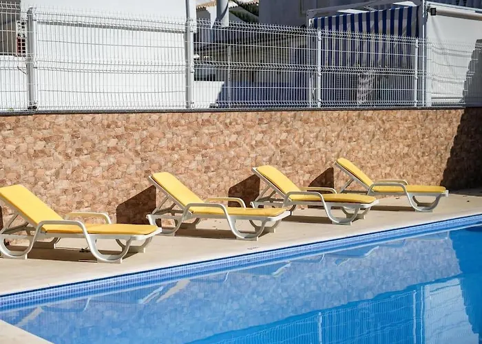 Villa Dogueno- Privat Pool & Privacy & Albufeira Center